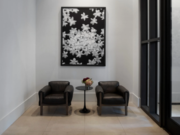KENT - Upholstered armchair with armrests by Piet Boon - view 3